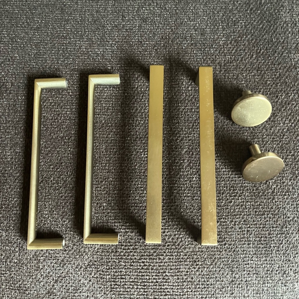 Sophisticated Brass Cabinet Handle and Knob Set